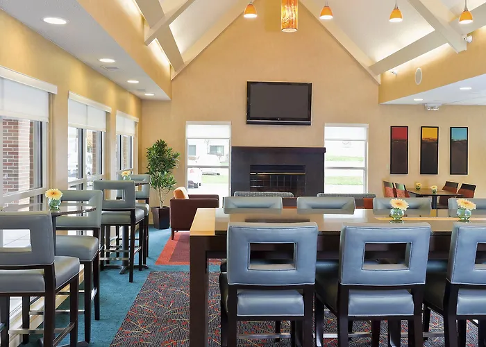 By Marriott Peoria