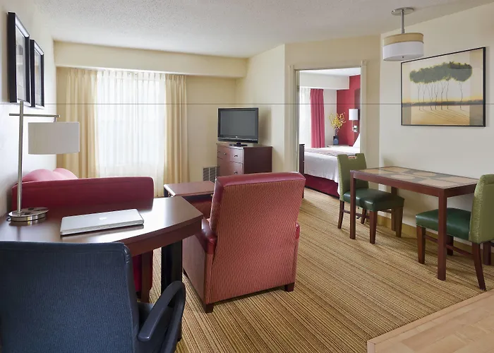 By Marriott Hotel 3*