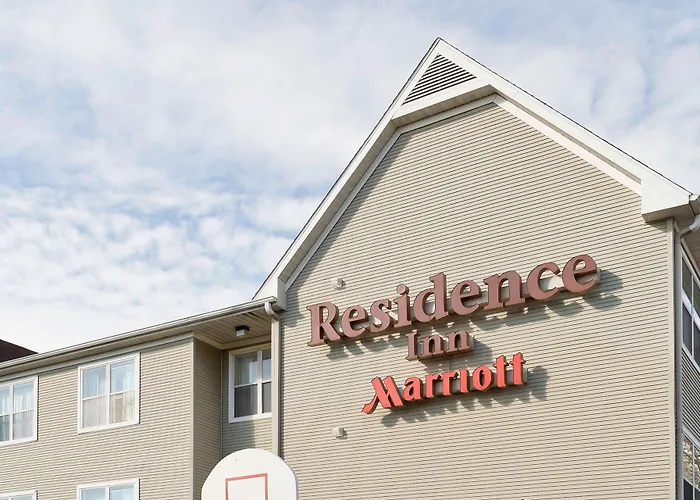 By Marriott Hotel Peoria