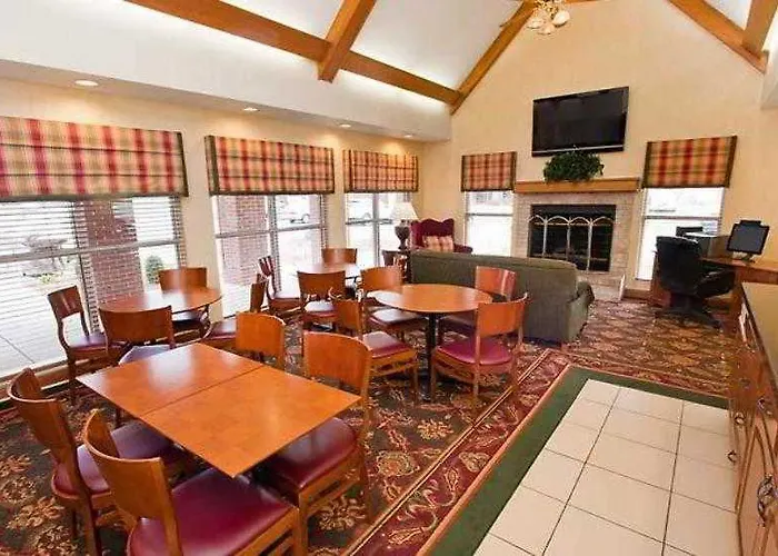 By Marriott Peoria
